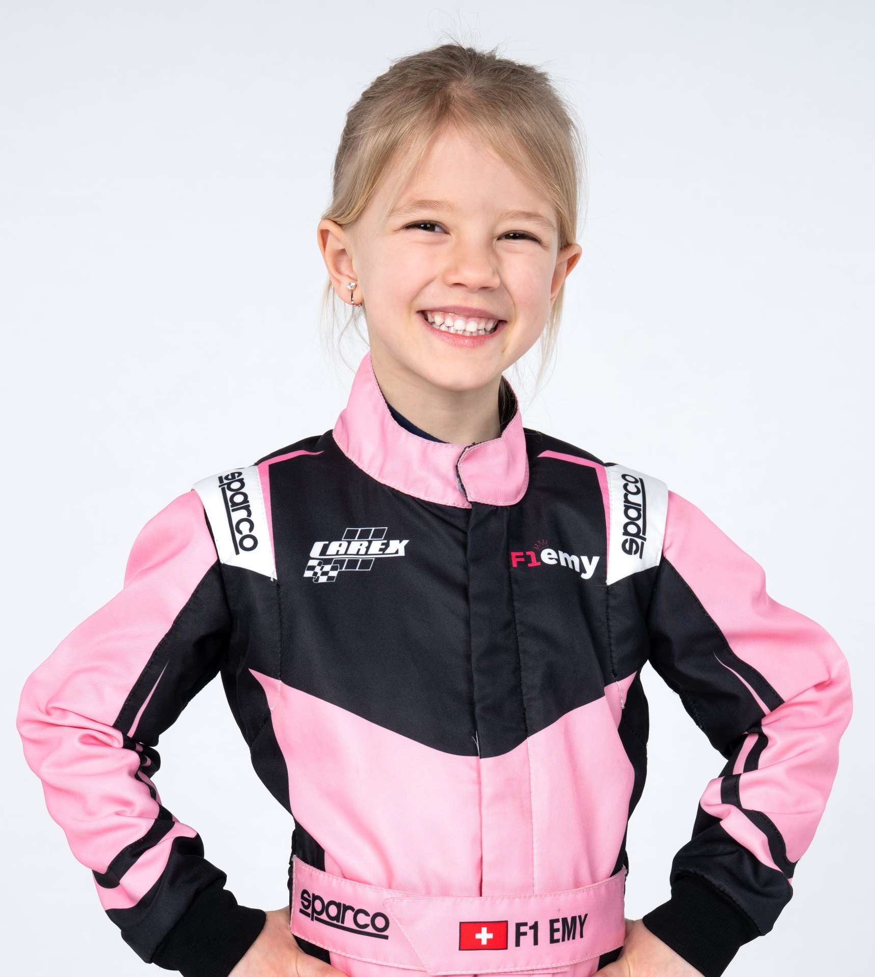 F1emy — Emily, 5-year-old Swiss kart racing prodigy in pink and black racing suit